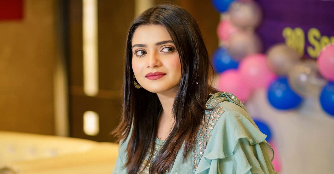 সাংবাদিকদের কাছে ক্ষমা চাইলেন তানজিন তিশা