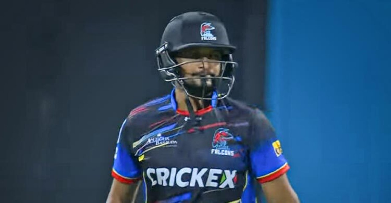 ধোনির রেকর্ড ভাঙলেন ডি কক, প্রথম জয় সাকিবদের