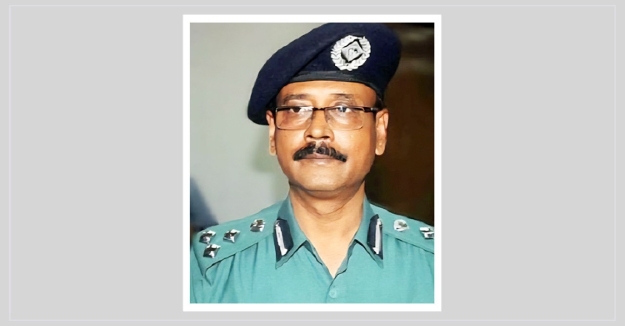 সাবেক অতিরিক্ত আইজিপি ইকবাল বাহার আটক