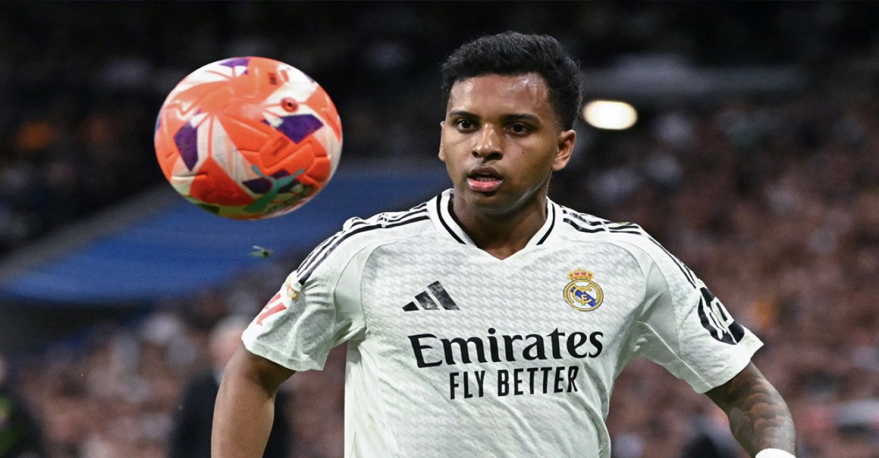 ব্রাজিলিয়ান তারকাকে পেতে দৌড়ে প্রিমিয়ার লিগের চার ক্লাব