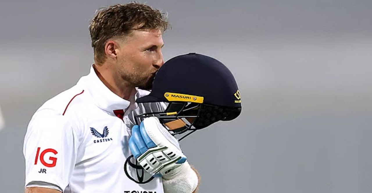 অস্ট্রেলিয়ার মাটিতে প্রথম সেঞ্চুরি করলেন জো রুট