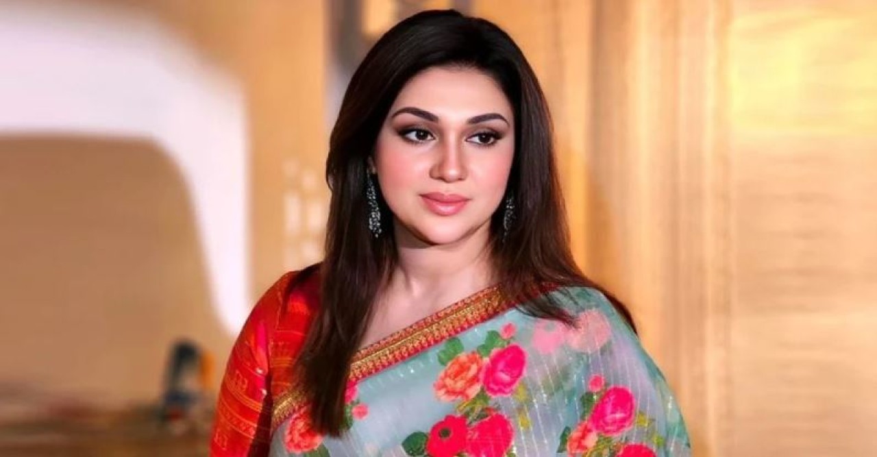 সন্তান জন্মের পর চরম অর্থকষ্টে ভুগেছেন অপু বিশ্বাস, বিক্রি করে দেন সব গহনা!