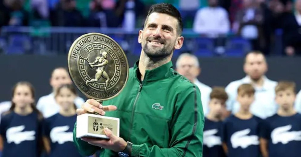 বিশ্ব রেকর্ড গড়লেন জোকোভিচ