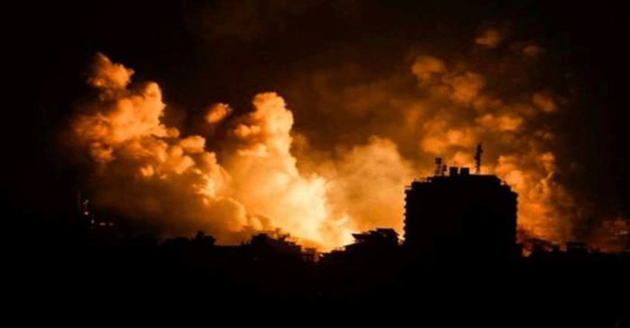 পাল্টাপাল্টি হামলায় ইসরায়েলে নিহত বেড়ে ৯০০, গাজায় ৬৯০