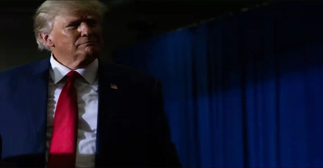 সিএনএন-এর বিরুদ্ধে মানহানির মামলা করলেন ট্রাম্প