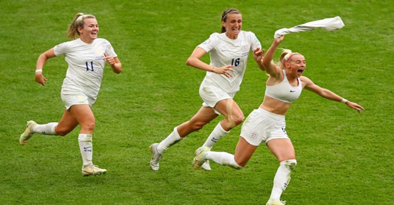 জার্সি খোলা উদযাপন