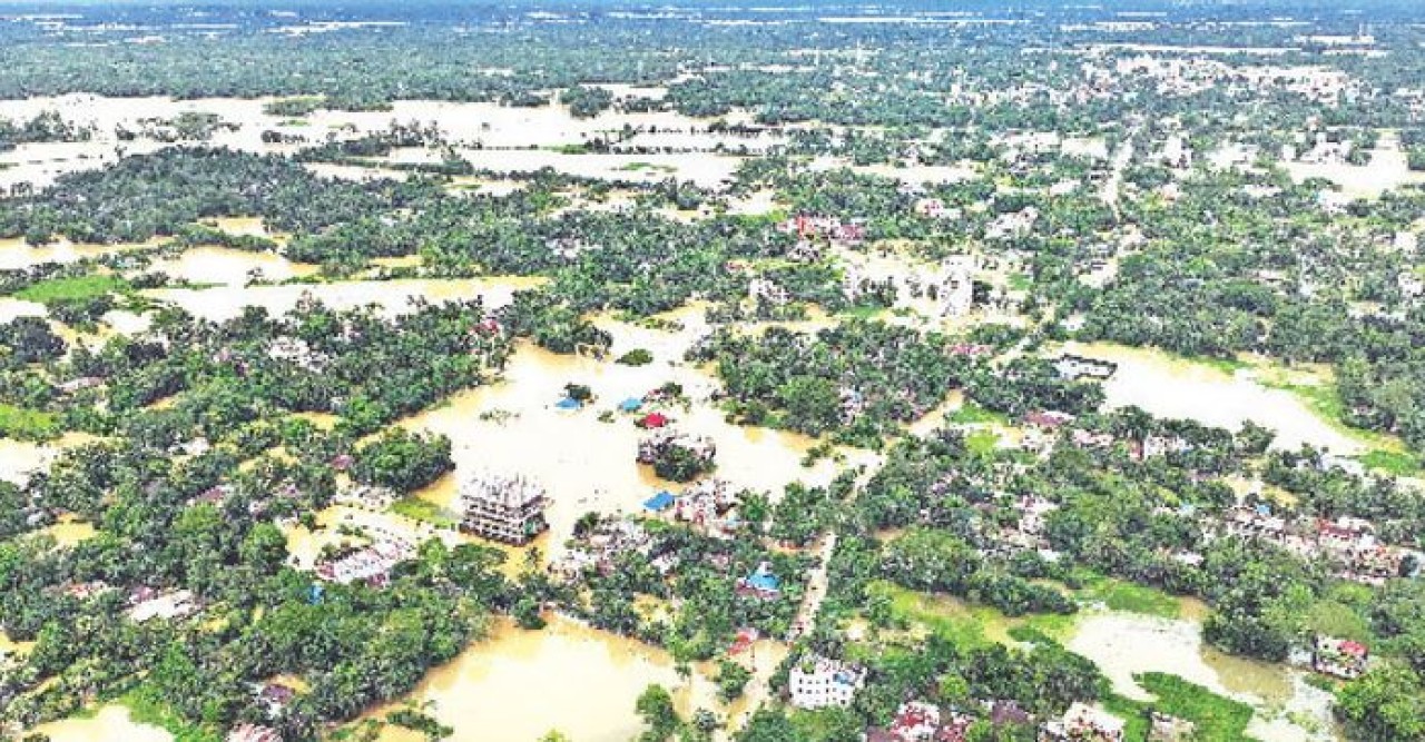 বিশেষজ্ঞের মত, বন্যার মূল কারণ অল্প সময়ের মধ্যে অতি মাত্রায় ভারি বৃষ্টিপাত