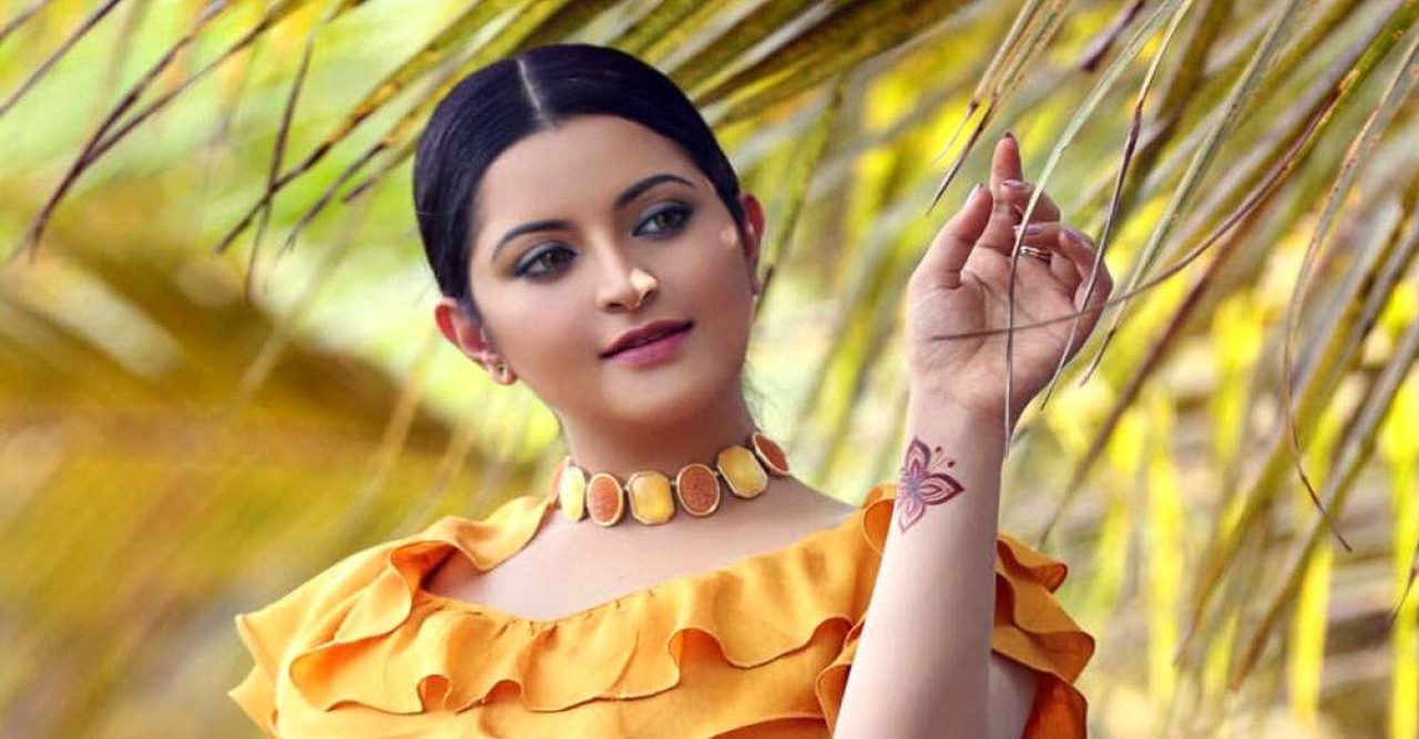 যে কারণে সঙ্গে ফোন রাখেন না পরীমণি