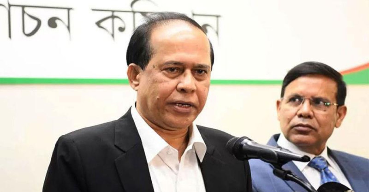 নিরপেক্ষ ও দুর্নীতিমুক্ত নির্বাচন করতে চায় কমিশন : সিইসি