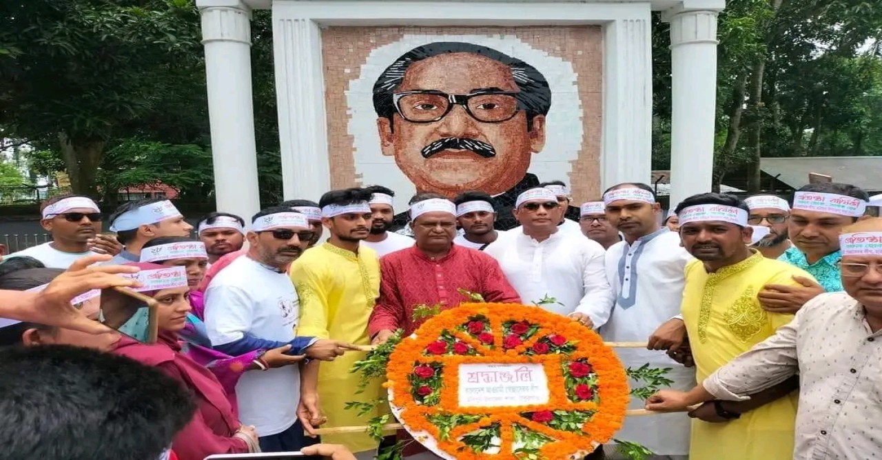 যদিদিন শেখ হাসিনা আছেন বাংলাদেশ পথ হারাবে না, সুজন