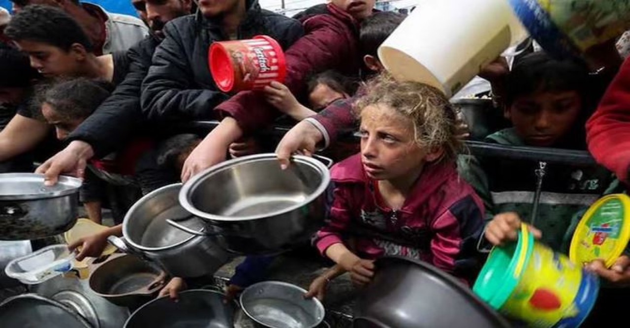 ইসরায়েল-গাজা যুদ্ধ অনাহারকে অস্ত্র হিসেবে ব্যবহার করা হচ্ছে : ইইউ