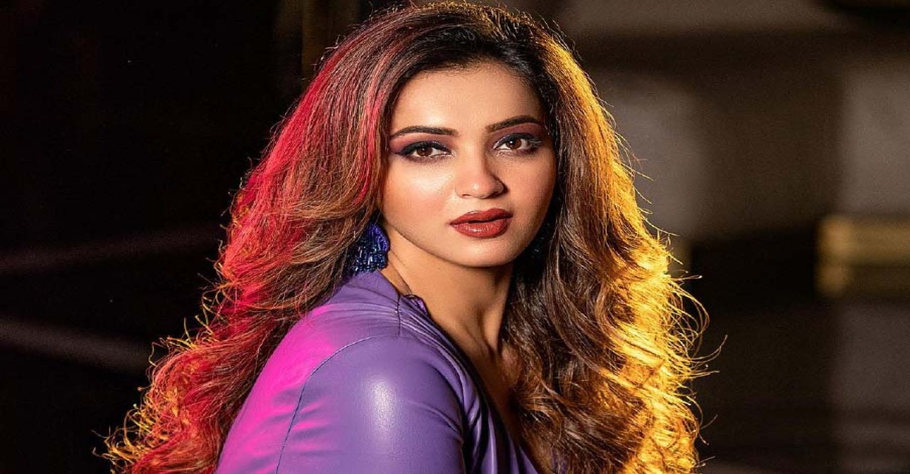 গায়ের চামড়া মোটা করেই কাজে নামতে হবে: কৌশানী