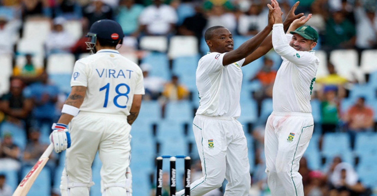 রাবাদার বোলিংয়ে অসহায় ভারত