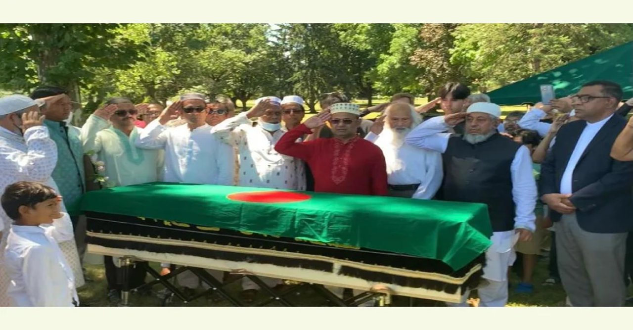 বিরোচিত অভিবাদন রওশন আরা বেনুর কফিনে