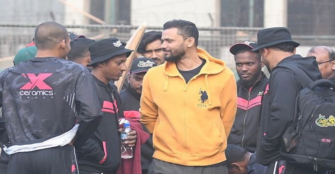 সিলেটের অধিনায়ক মাশরাফি, শুরুতে খেলা নিয়ে শঙ্কা