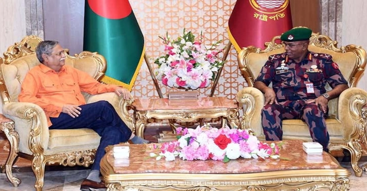 বিজিবিকে আরো তৎপর হতে বললেন রাষ্ট্রপতি