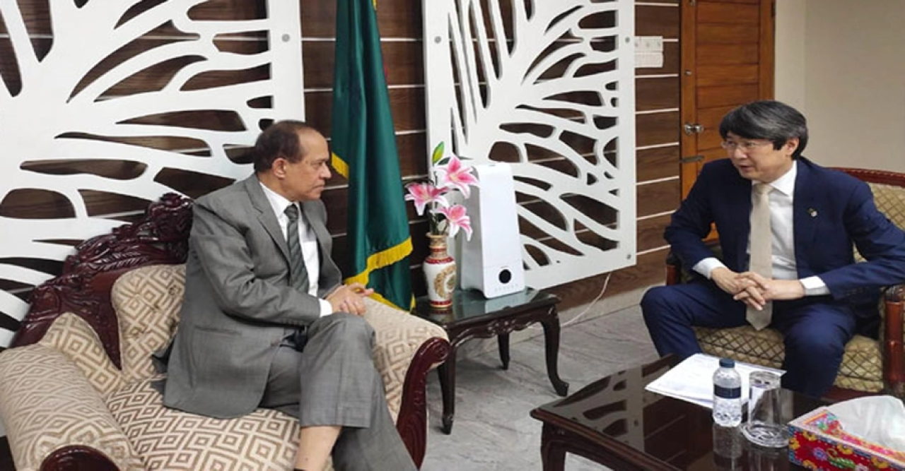 ভোটের মাঠে জাপানের পর্যবেক্ষক চাইলেন সিইসি