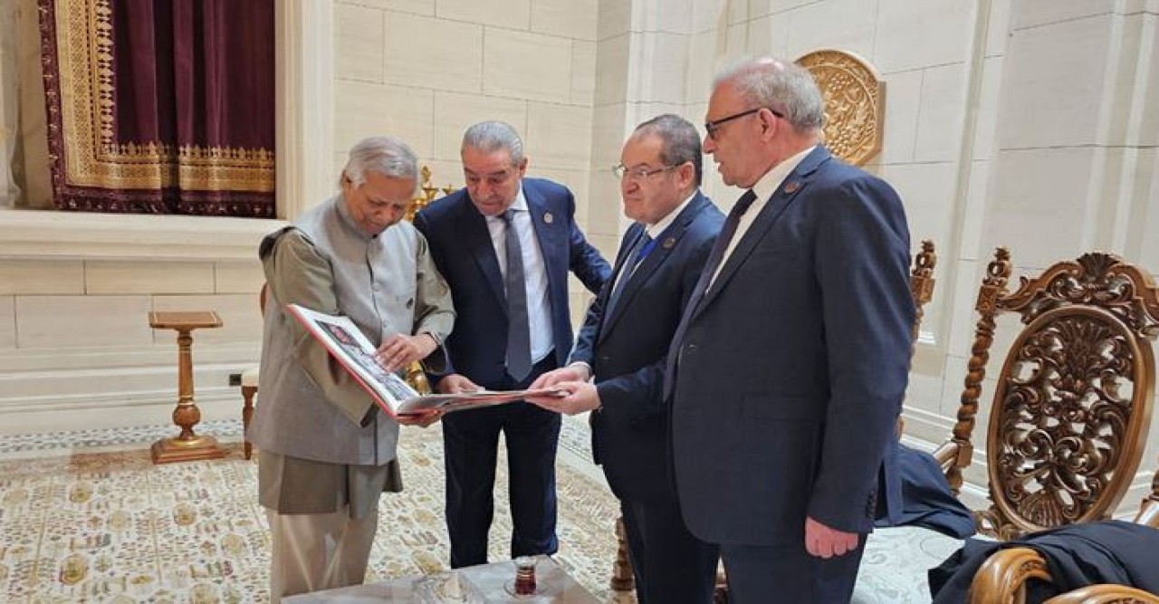 স্বাধীন ফিলিস্তিনকে সমর্থন করায় ড. ইউনূসকে পিএলও মহাসচিবের ধন্যবাদ