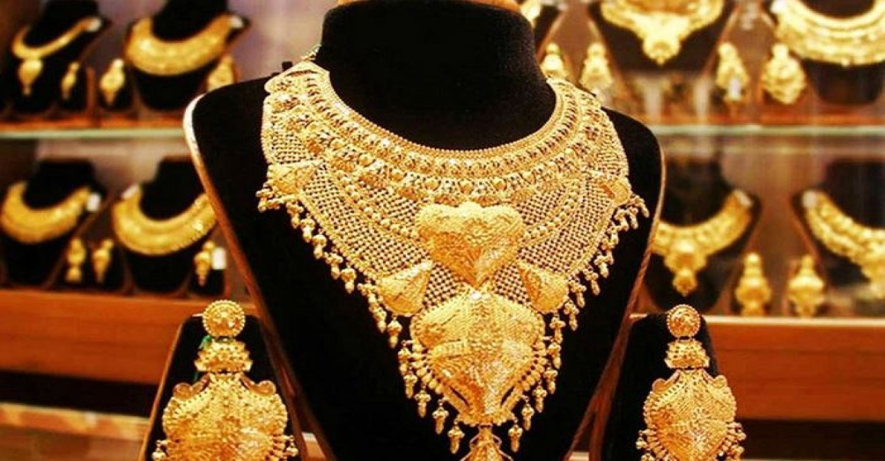 ফের কমল সোনার দাম