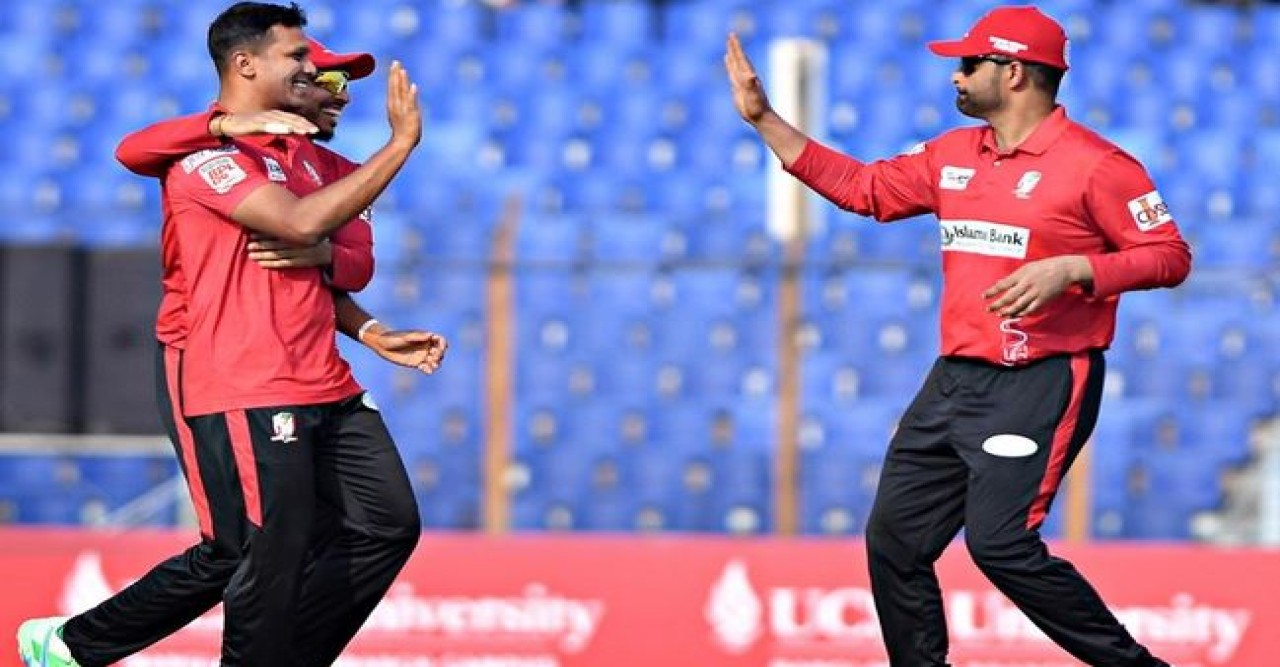 তামিম-সাইফউদ্দিনের কাছে ধরাশায়ী ঢাকা