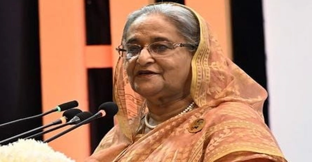 প্রশাসনের কর্মকর্তাদের মনমরা অবস্থা দেখতে চাই না : প্রধানমন্ত্রী