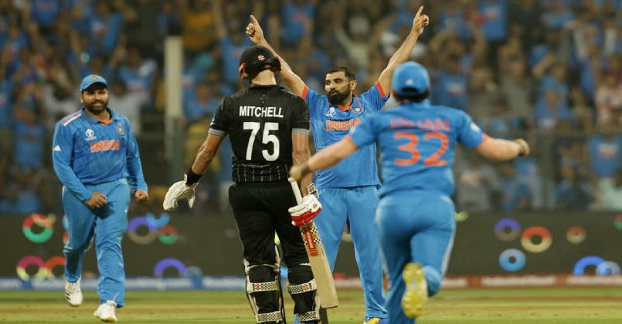 নিউজিল্যান্ডকে হারিয়ে ফাইনালে ভারত