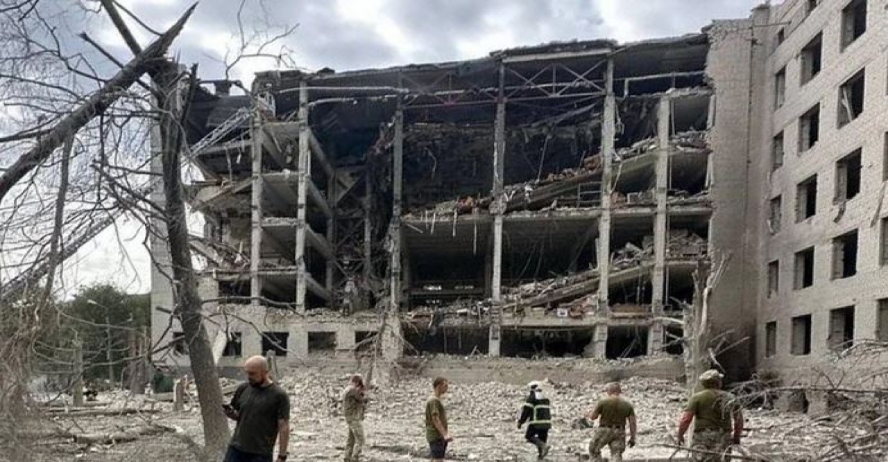 ইউক্রেনে রুশ ক্ষেপণাস্ত্র হামলায় নিহত অন্তত ৪৯, আহত ২১৯