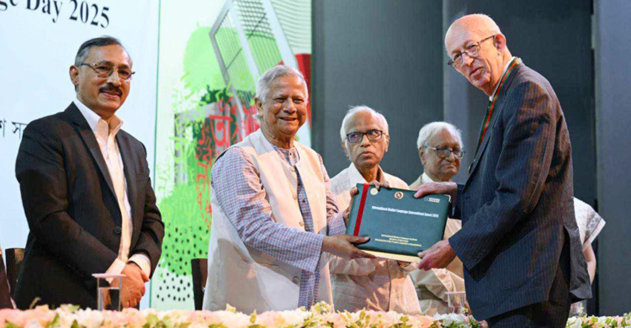 মাতৃভাষার জন্য জীবন দেওয়ার ঘটনা পৃথিবীর ইতিহাসে নজিরবিহীন - প্রধান উপদেষ্টা