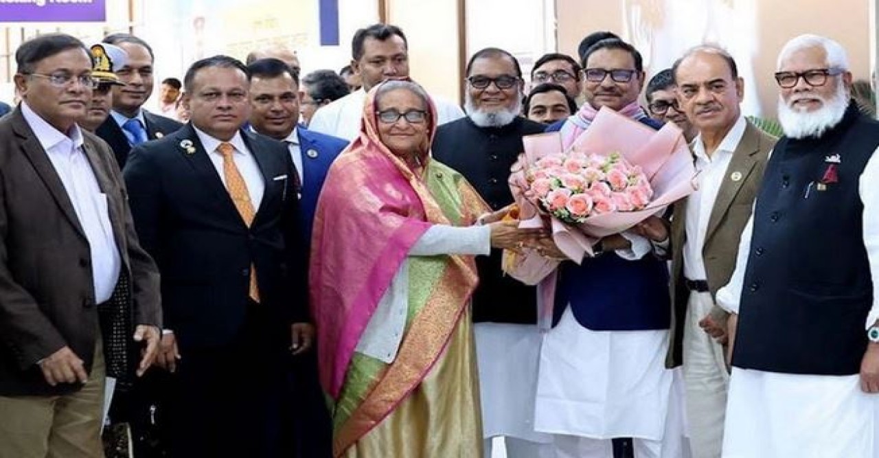 মিউনিখ সফর শেষে দেশে ফিরেছেন প্রধানমন্ত্রী