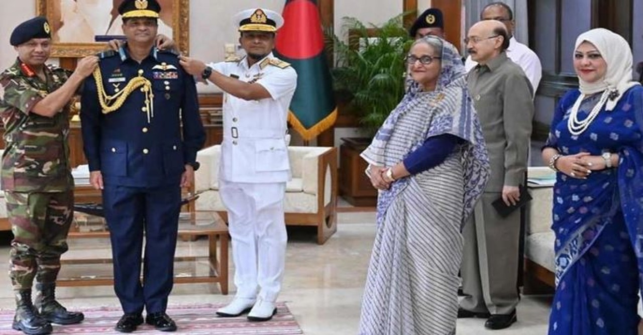 দায়িত্ব নিলেন নতুন বিমানবাহিনী প্রধান হাসান মাহমুদ