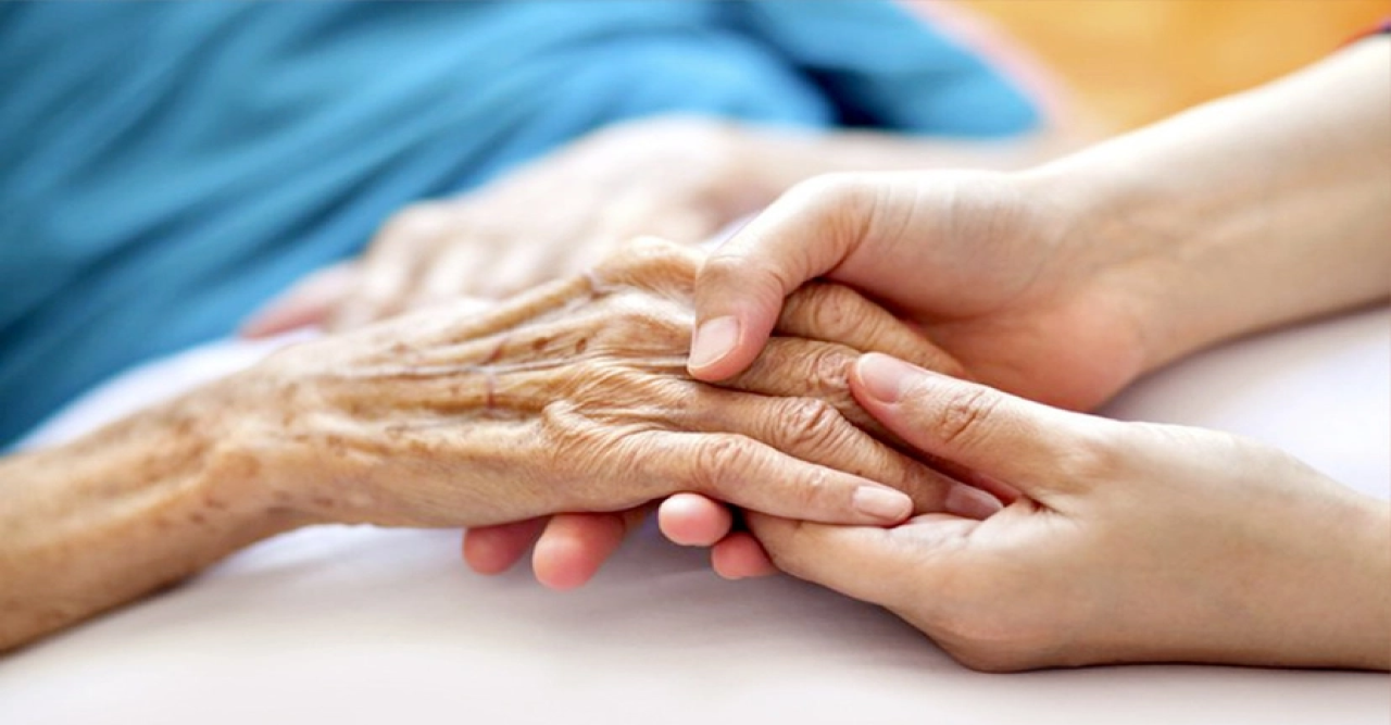 দেশে দুই কোটি প্রবীণ, ভাতা অপ্রতুল