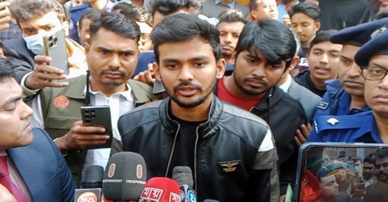 নির্বাচন নিয়ে রাজনৈতিক দলগুলো অধৈর্য হয়ে পড়েছে-উপদেষ্টা আসিফ মাহমুদ