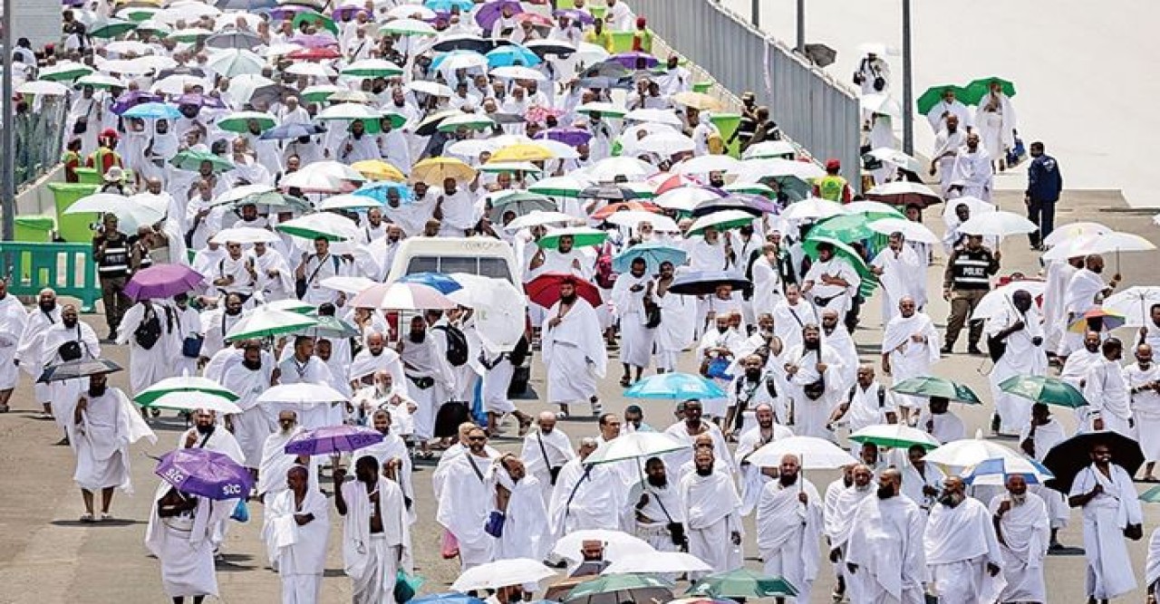 সৌদি আরবে তীব্র গরমে ১৯ হজযাত্রীর মৃত্যু