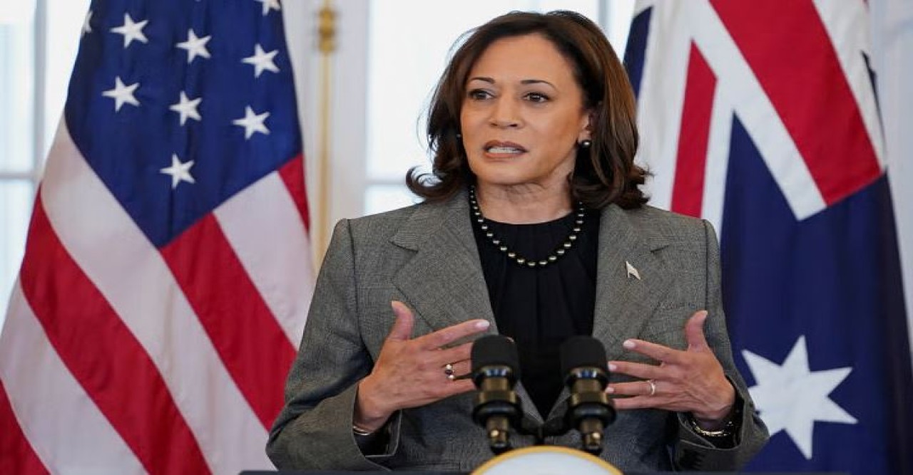 ইসরায়েলে অস্ত্র নিষেধাজ্ঞা সমর্থন করেন না কমলা  হ্যারিস