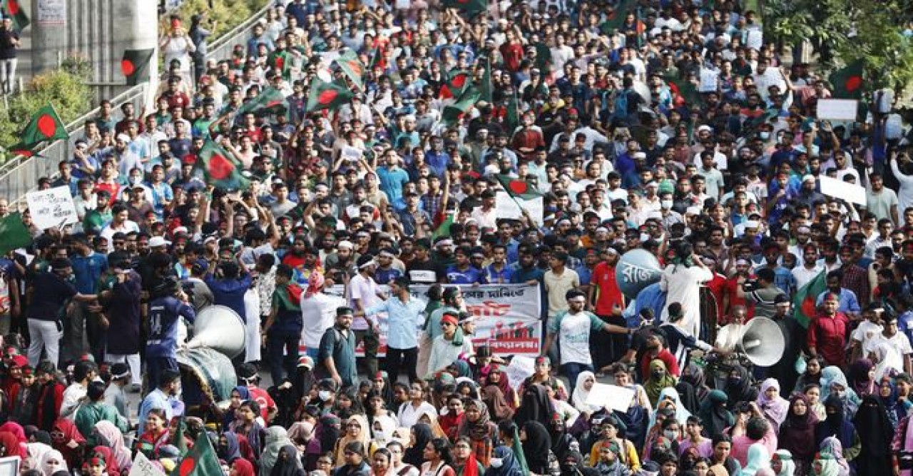 রাজনৈতিক দল গঠন করবেন শিক্ষার্থীরা, সিদ্ধান্ত এক মাসের মধ্যেই