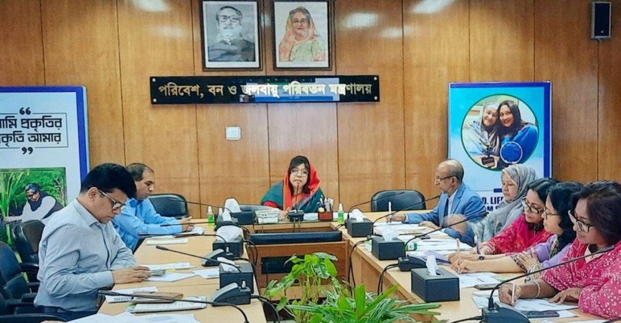 পরিবেশ সংরক্ষণ অভিযানে নামছেন ২৫ নির্বাহী ম্যাজিস্ট্রেট