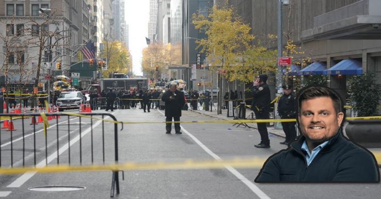 নিউ ইয়র্কে শীর্ষস্থানীয় মার্কিন নির্বাহী গুলিতে নিহত