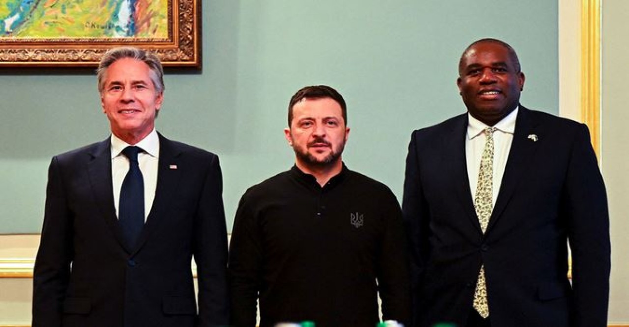 পশ্চিমা ক্ষেপণাস্ত্র প্রয়োগের ছাড়পত্র চায় কিয়েভ, কাল পর্যালোচনা