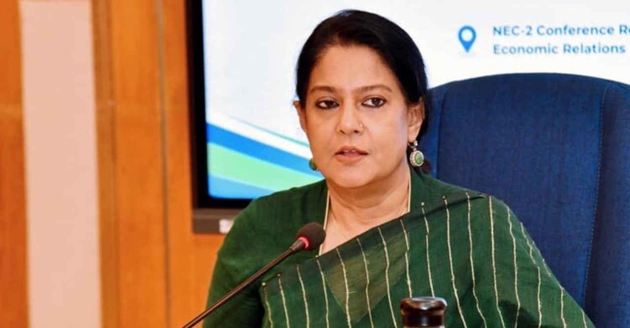 প্রকৃতি ধ্বংস করে উন্নয়ন টেকসই হবে না: পরিবেশ উপদেষ্টা