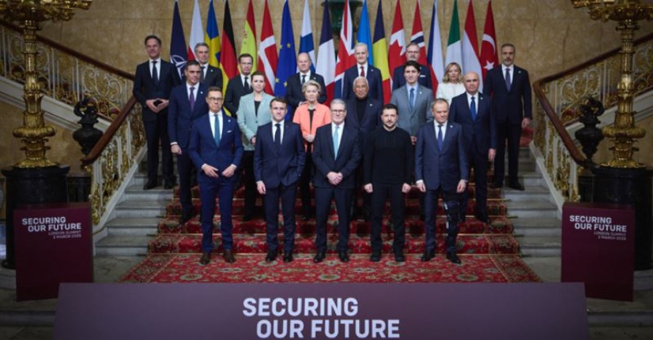 ইউক্রেনকে রক্ষায় জোট গড়ছে ইউরোপ, ৪ দফা পরিকল্পনা