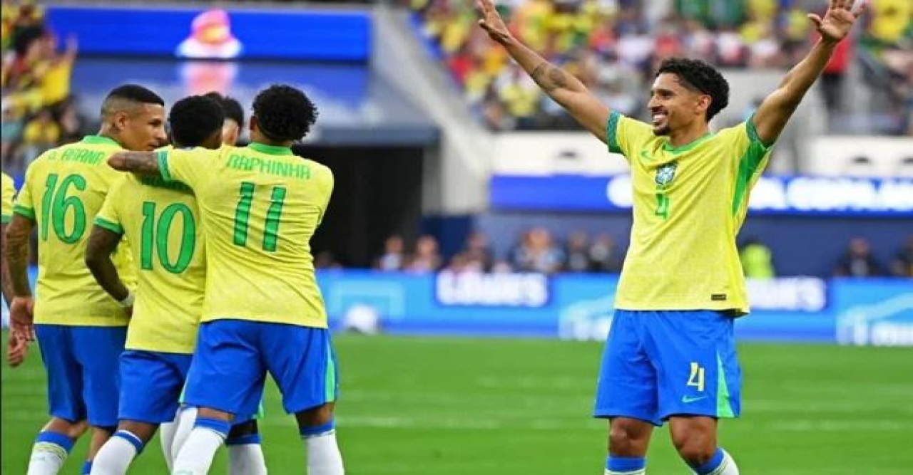 প্যারাগুয়ের বিপক্ষে জয়ের খোঁজে ব্রাজিল