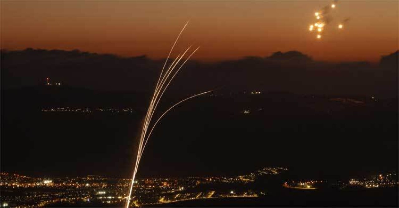 ইসরায়েলি ঘাঁটিতে ক্ষেপণাস্ত্র হামলা চালিয়েছে হিজবুল্লাহ