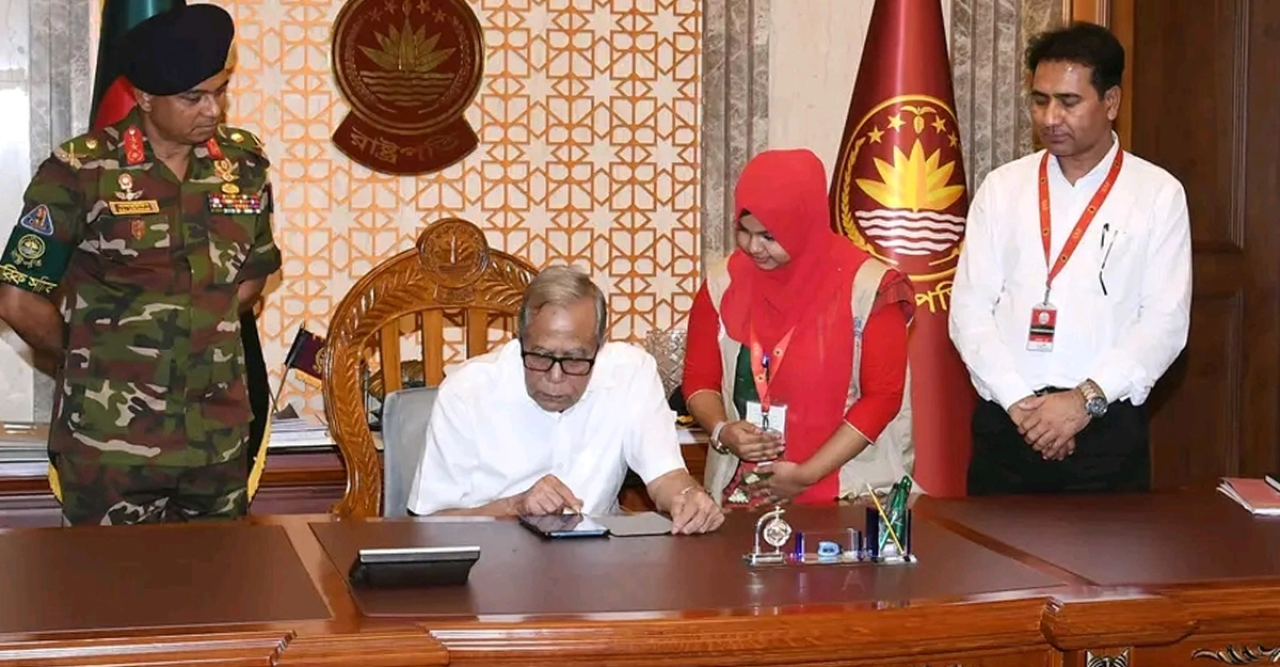 জনশুমারিতে তথ্য দিলেন রাষ্ট্রপতি ও স্পিকার