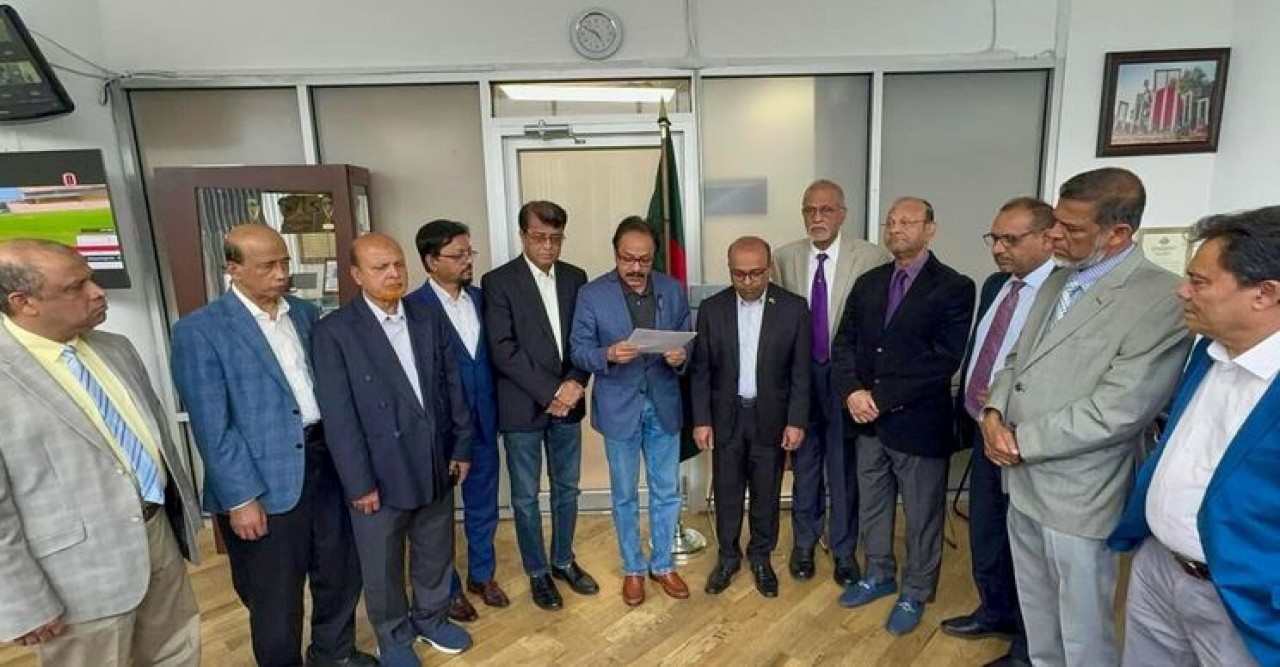 নিউইয়র্ক কনস্যুলেটের মাধ্যমে বাংলাদেশের অন্তর্বর্তী সরকারের  নিকট প্রবাসী বাংলাদেশী ফোরামের ১৩ দফা দাবি পেশ