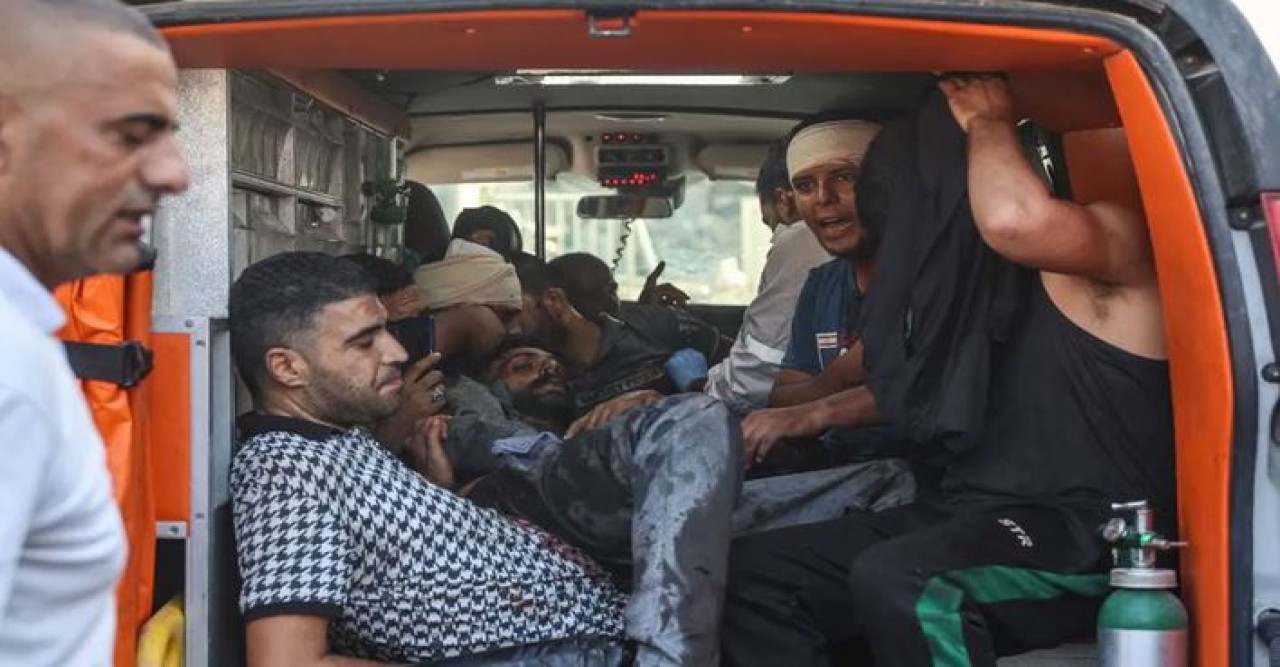 ইসরায়েলি বর্বর হামলায় গাজা ও লেবাননজুড়ে নিহত ১৪০