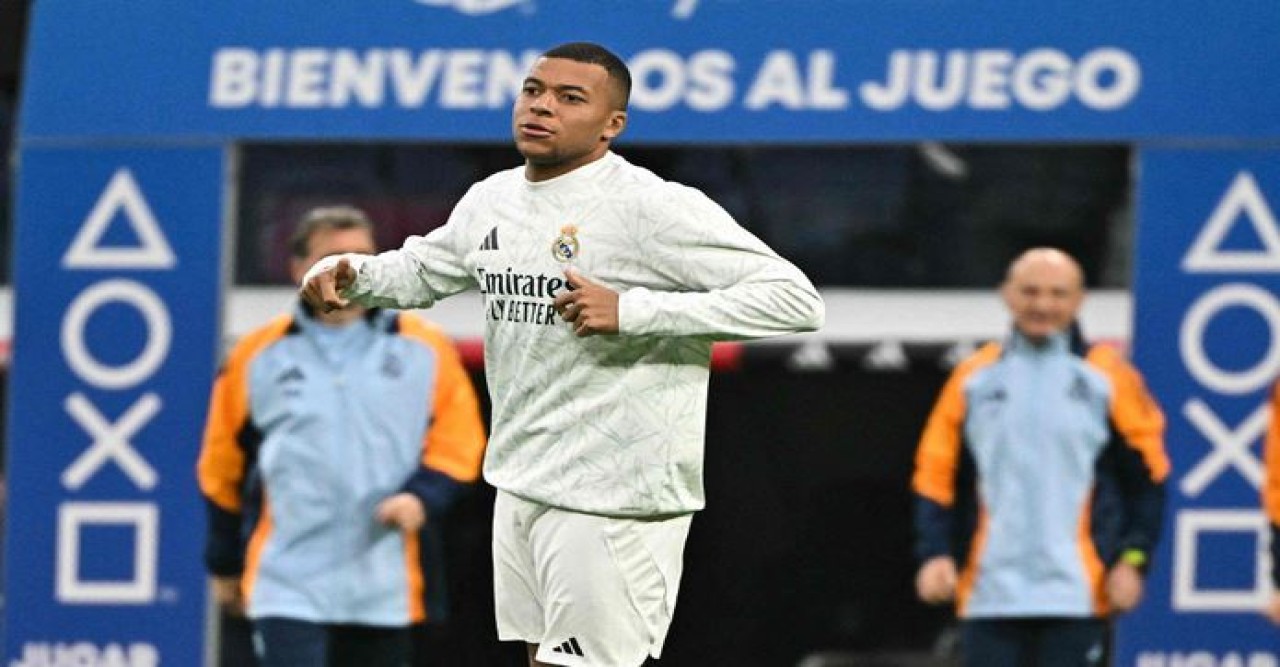 পেনাল্টি মিস করে এমবাপ্পে, ‘দেখিয়ে দেব কে আমি’