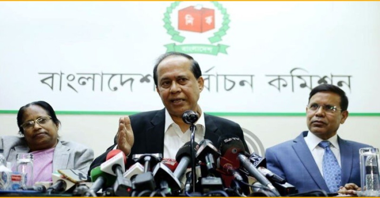 নির্বাচনে অংশ নিতে কোনো দলকে বাধ্য করতে পারব না : সিইসি