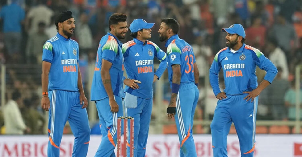 ইংল্যান্ডকে হোয়াইটওয়াশের লজ্জা দিয়েই ছাড়লো ভারত