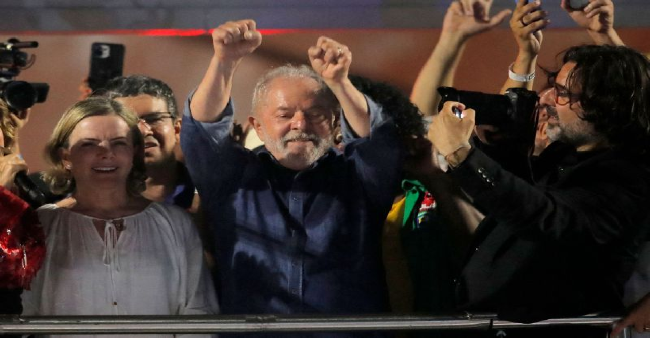 হার মানলেন বলসোনারো, প্রেসিডেন্ট হচ্ছেন লুলা