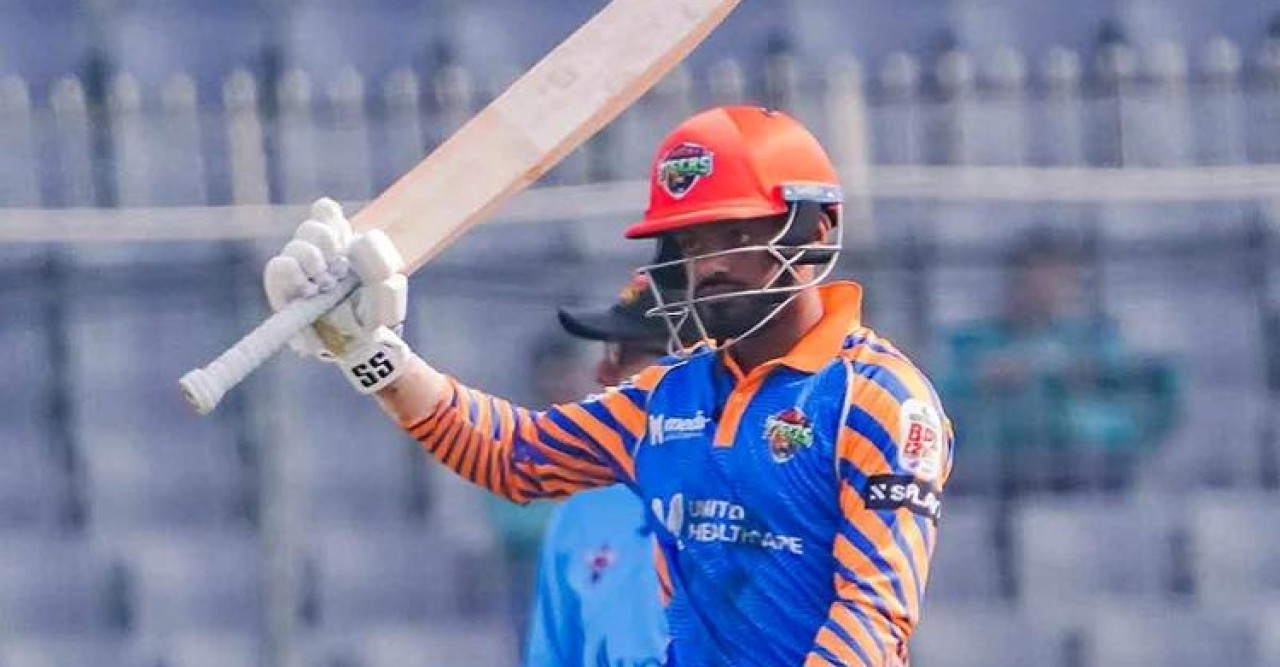 বিপিএলে বাংলাদেশি ব্যাটারদের মধ্যে দ্রুততম ফিফটির মালিক মাহিদুল